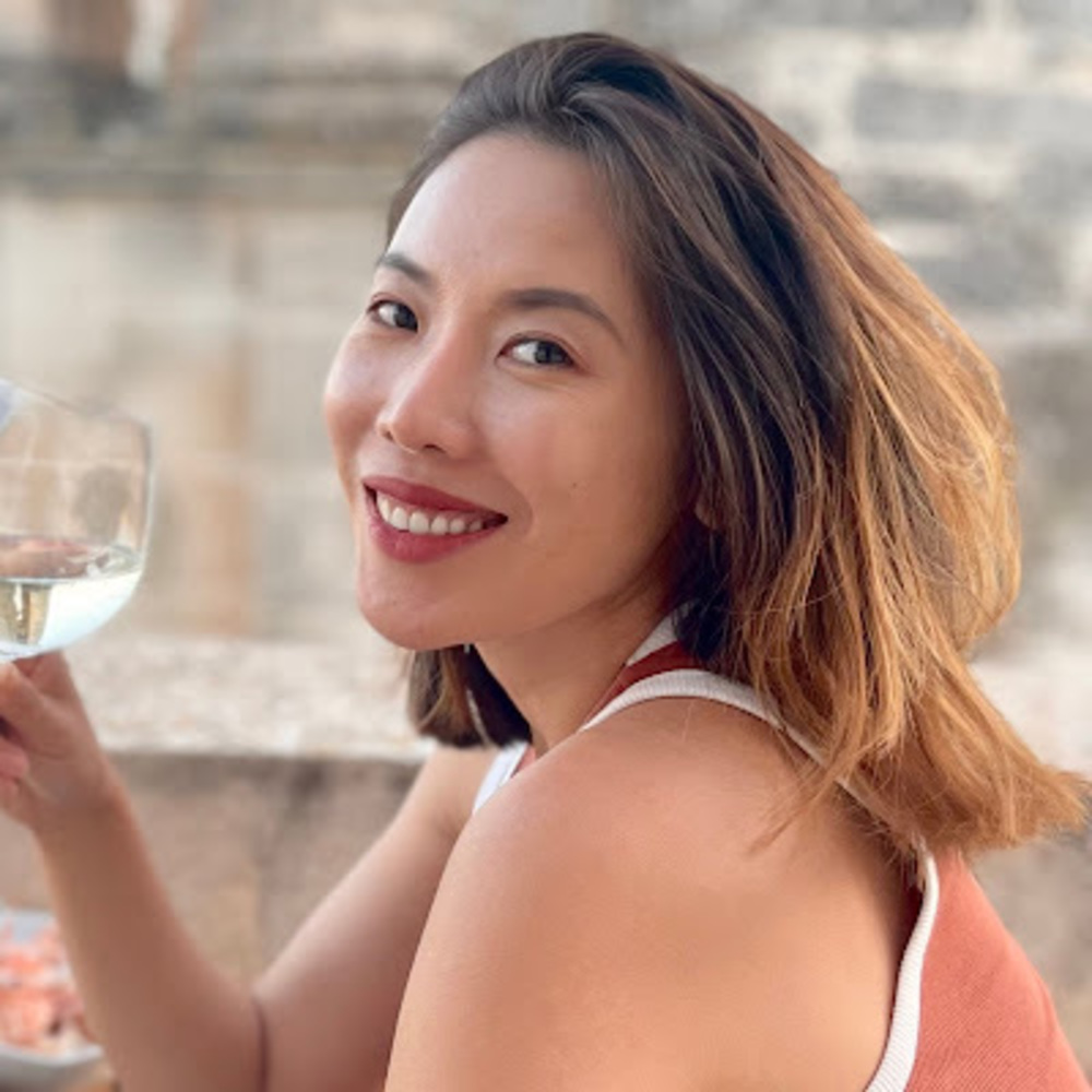 Meet your Posher, Eve